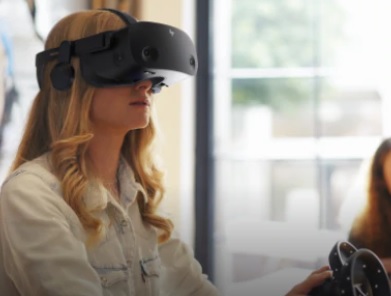 headset mixed virtual reality